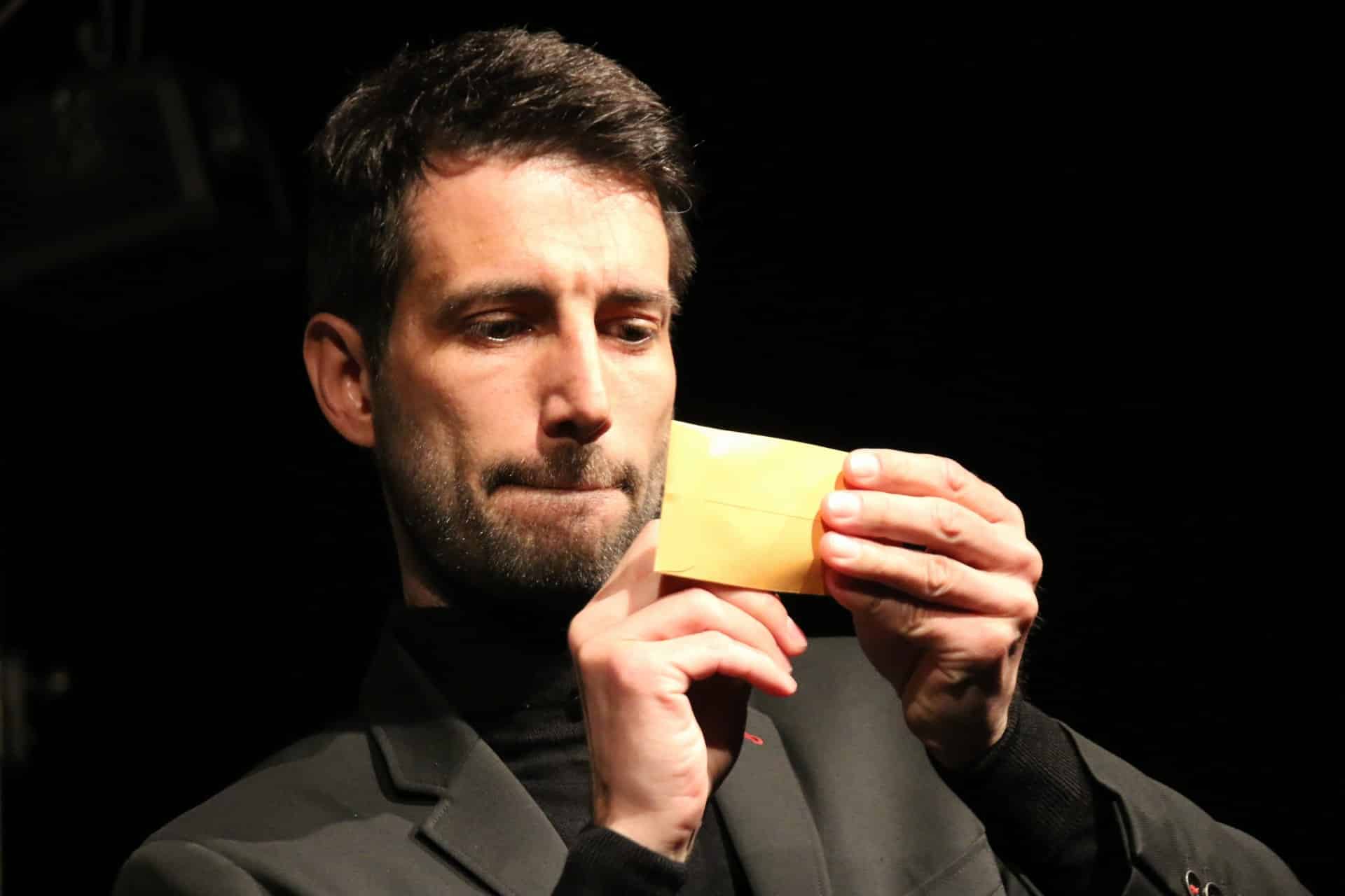Zauberer Oliver bei Seiner Zaubershow in Essen – Oliver Henke